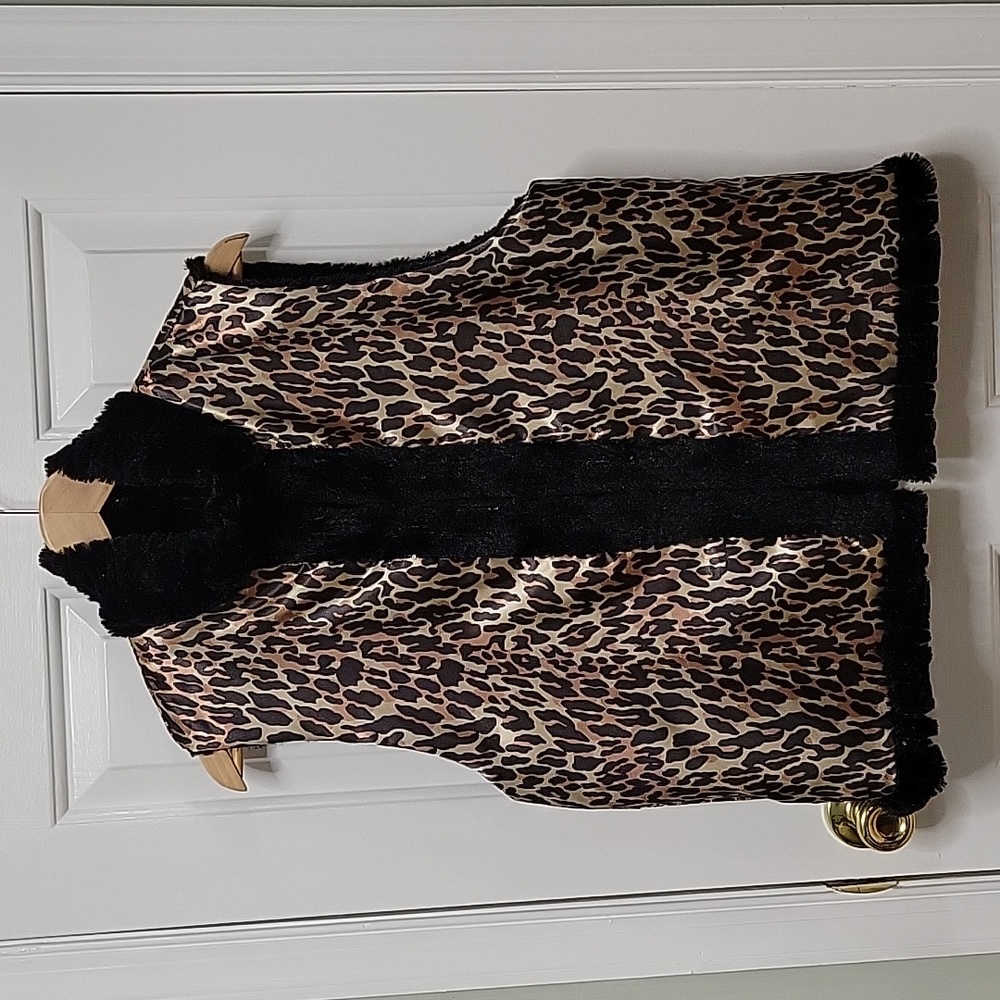 Reversible Vest - image 7